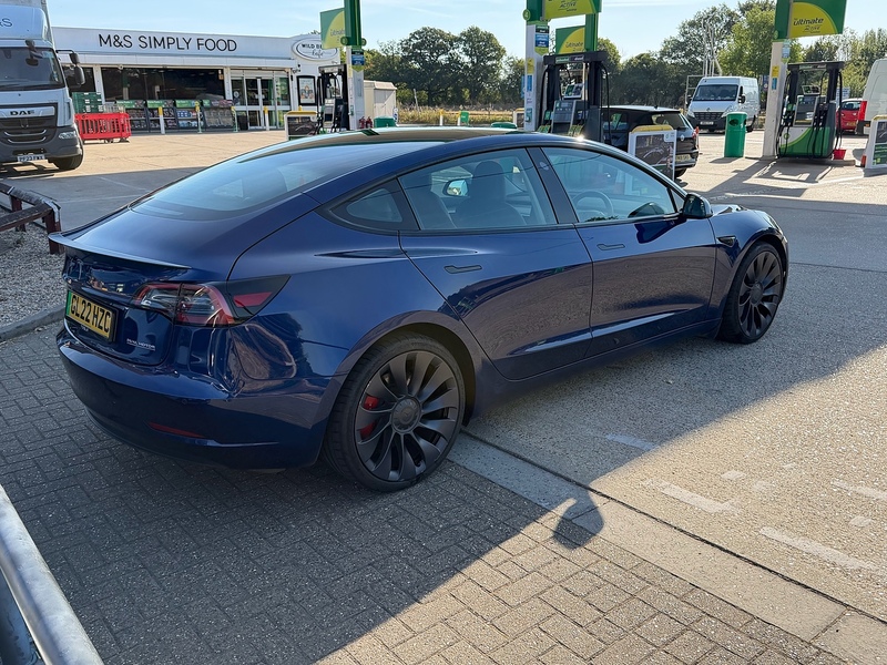 Tesla Model 3 (Dual Motor) Performance Saloon 4dr Electric Auto 4WDE (Performance Upgrade) (449 bhp) - U10004406