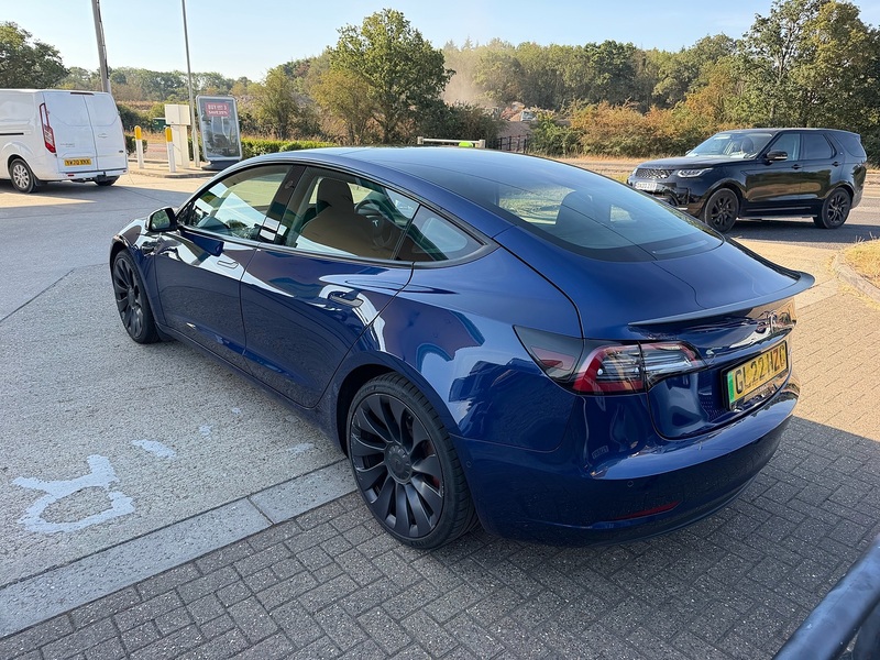 Tesla Model 3 (Dual Motor) Performance Saloon 4dr Electric Auto 4WDE (Performance Upgrade) (449 bhp) - U10004406
