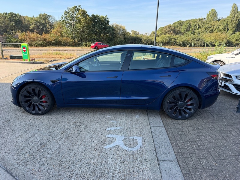 Tesla Model 3 (Dual Motor) Performance Saloon 4dr Electric Auto 4WDE (Performance Upgrade) (449 bhp) - U10004406