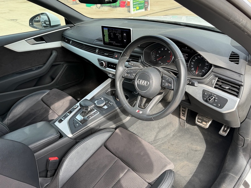 Audi A5 Cabriolet 2.0 TFSI S line Convertible 2dr Petrol S Tronic Euro 6 (s/s) (190 ps) - U10004412