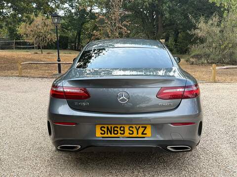 Mercedes-Benz E Class 3.0 E450 V6 GPF AMG Line (Premium Plus) Coupe 2dr Petrol G-Tronic+ 4MATIC Euro 6 (s/s) (367 ps) - U10004416