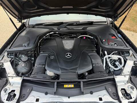 Mercedes-Benz E Class 3.0 E450 V6 GPF AMG Line (Premium Plus) Coupe 2dr Petrol G-Tronic+ 4MATIC Euro 6 (s/s) (367 ps) - U10004416