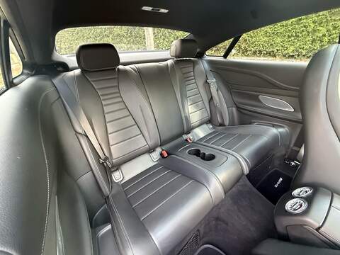 Mercedes-Benz E Class 3.0 E450 V6 GPF AMG Line (Premium Plus) Coupe 2dr Petrol G-Tronic+ 4MATIC Euro 6 (s/s) (367 ps) - U10004416