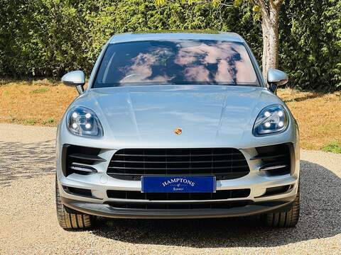 Porsche Macan Macan SUV 1 Automatic Petrol - U10004417