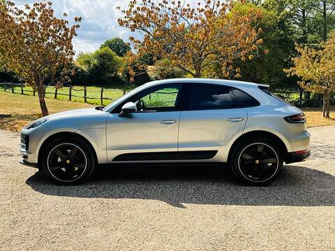 Porsche Macan Macan SUV 1 Automatic Petrol - U10004417