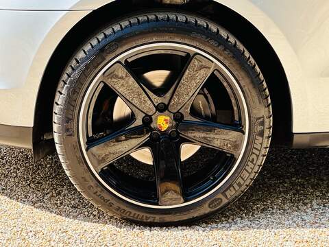 Porsche Macan Macan SUV 1 Automatic Petrol - U10004417
