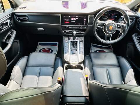 Porsche Macan Macan SUV 1 Automatic Petrol - U10004417