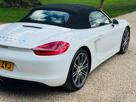 Porsche Boxster 981 Convertible 2.7 Manual Petrol - U10004419