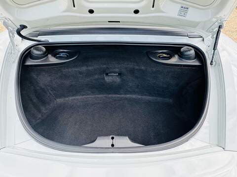 Porsche Boxster 981 Convertible 2.7 Manual Petrol - U10004419