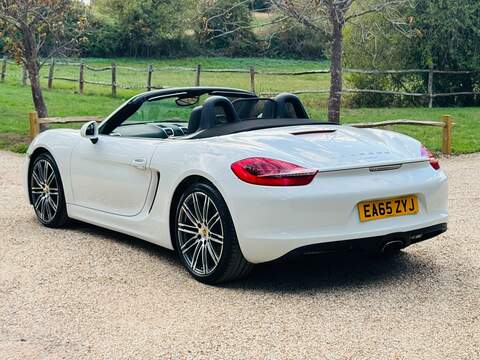 Porsche Boxster 981 Convertible 2.7 Manual Petrol - U10004419
