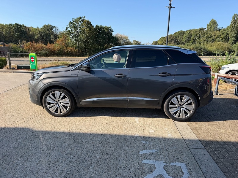 Peugeot 3008 1.2 PureTech GT Line Premium SUV 5dr Petrol EAT Euro 6 (s/s) (130 ps) - U10004420