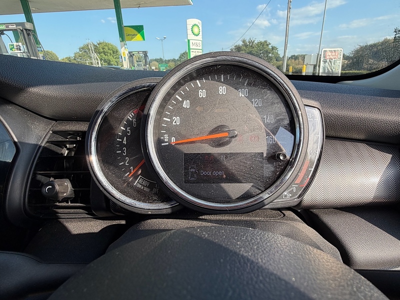 MINI Hatch Hatch Cooper S Exclusive Hatchback 1 Manual Petrol - U10004423