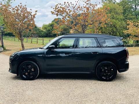 MINI Countryman Countryman Sport SUV 1 Automatic Petrol Hybrid - U10004424