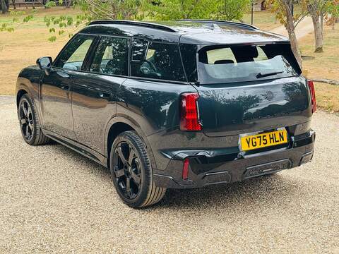 MINI Countryman Countryman Sport SUV 1 Automatic Petrol Hybrid - U10004424