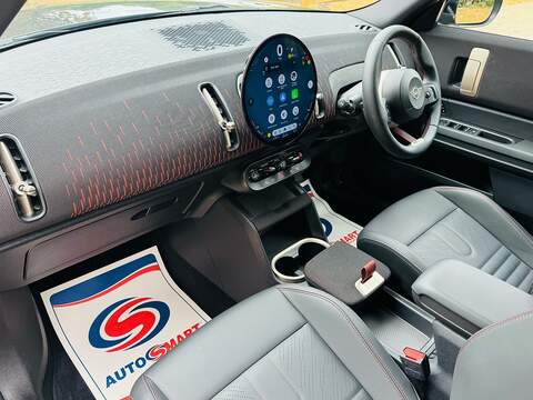 MINI Countryman Countryman Sport SUV 1 Automatic Petrol Hybrid - U10004424