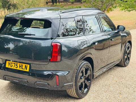 MINI Countryman Countryman Sport SUV 1 Automatic Petrol Hybrid - U10004424