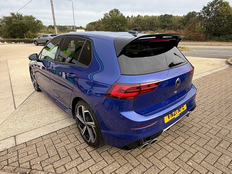 Volkswagen Golf 2.0 TSI R Hatchback 5dr Petrol DSG 4Motion Euro 6 (s/s) (320 ps) - U10004433