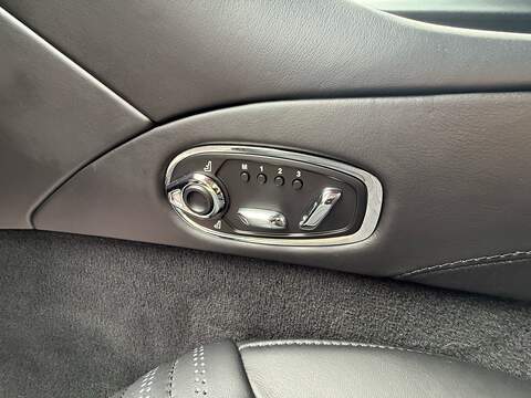 Aston Martin DB11 4.0 V8 Coupe 2dr Petrol Auto Euro 6 (s/s) (510 ps) - U10004434