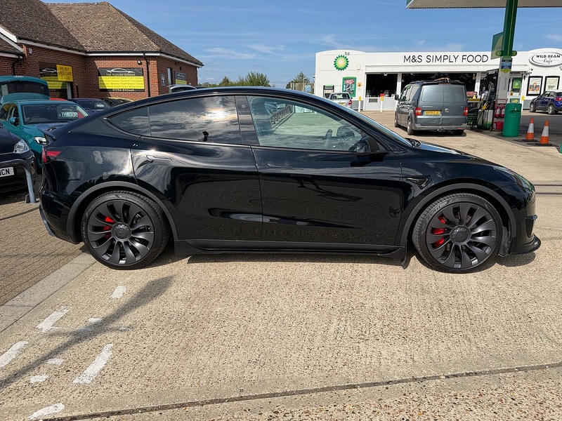 Tesla Model Y (Dual Motor) Performance SUV 5dr Electric Auto 4WDE (426 bhp) - U10004446