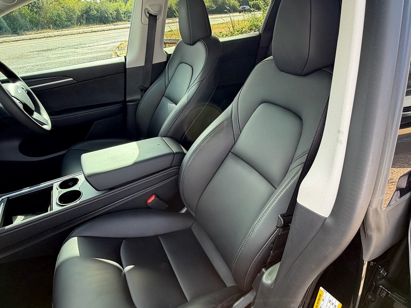 Tesla Model Y (Dual Motor) Performance SUV 5dr Electric Auto 4WDE (426 bhp) - U10004446