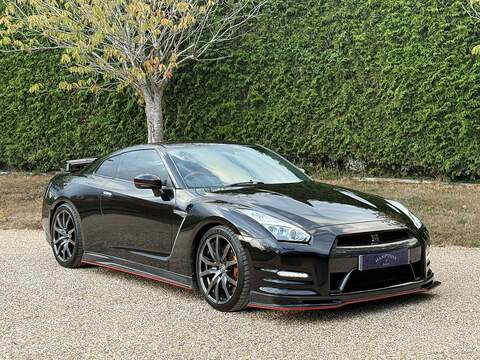 Nissan GT-R 3.8 V6 Recaro Coupe 2dr Petrol Auto 4WD Euro 6 (550 ps) - U10004448