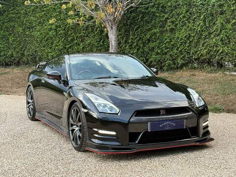 Nissan GT-R 3.8 V6 Recaro Coupe 2dr Petrol Auto 4WD Euro 6 (550 ps) - U10004448