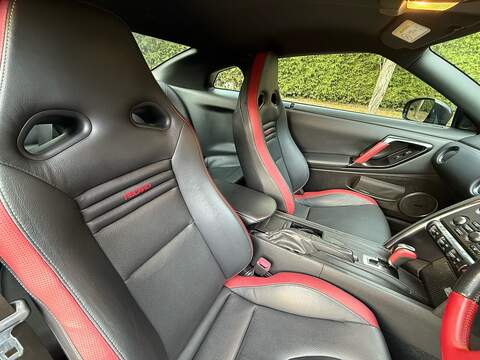 Nissan GT-R 3.8 V6 Recaro Coupe 2dr Petrol Auto 4WD Euro 6 (550 ps) - U10004448