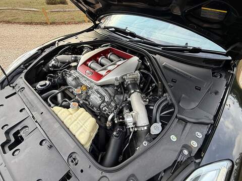 Nissan GT-R 3.8 V6 Recaro Coupe 2dr Petrol Auto 4WD Euro 6 (550 ps) - U10004448