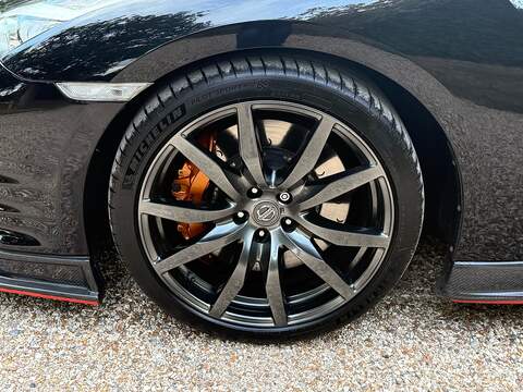 Nissan GT-R 3.8 V6 Recaro Coupe 2dr Petrol Auto 4WD Euro 6 (550 ps) - U10004448