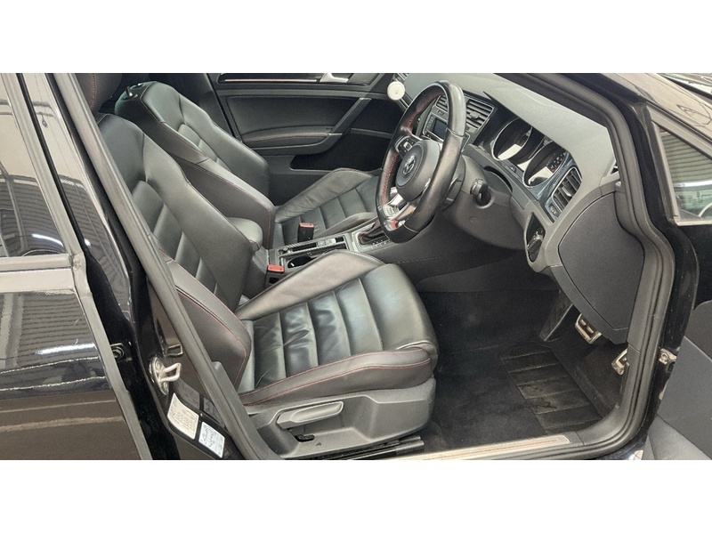 Volkswagen Golf 2.0 TSI BlueMotion Tech GTI Performance Hatchback 5dr Petrol DSG Euro 6 (s/s) (230 ps) - U10004453