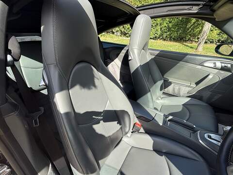 Porsche 911 3.8 997 4S Targa 2dr Petrol Tiptronic S AWD (286 g/km, 350 bhp) - U10004455
