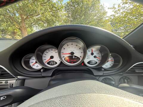 Porsche 911 3.8 997 4S Targa 2dr Petrol Tiptronic S AWD (286 g/km, 350 bhp) - U10004455