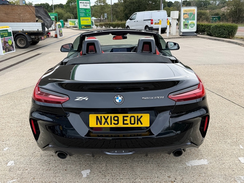 BMW Z4 2.0 20i M Sport Convertible 2dr Petrol Auto sDrive Euro 6 (s/s) (197 ps) - U10004460