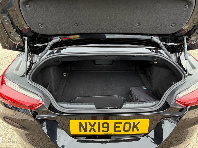 BMW Z4 2.0 20i M Sport Convertible 2dr Petrol Auto sDrive Euro 6 (s/s) (197 ps) - U10004460
