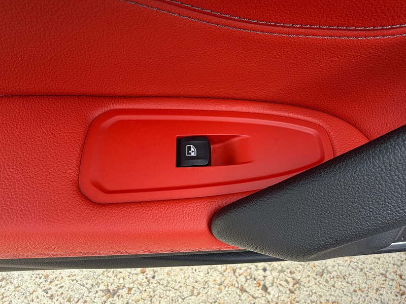 BMW Z4 2.0 20i M Sport Convertible 2dr Petrol Auto sDrive Euro 6 (s/s) (197 ps) - U10004460