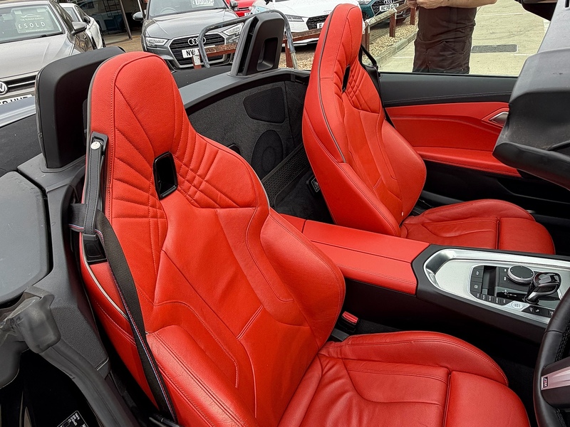 BMW Z4 2.0 20i M Sport Convertible 2dr Petrol Auto sDrive Euro 6 (s/s) (197 ps) - U10004460