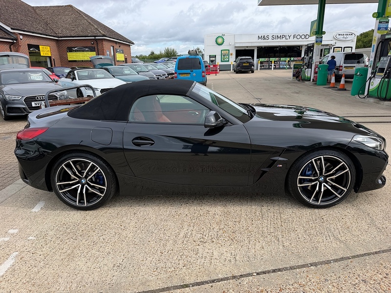 BMW Z4 2.0 20i M Sport Convertible 2dr Petrol Auto sDrive Euro 6 (s/s) (197 ps) - U10004460