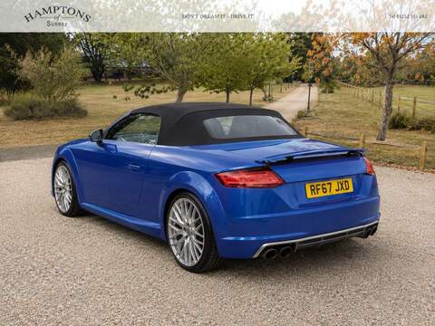 Audi TTS 2.0 TFSI Roadster 2dr Petrol S Tronic quattro Euro 6 (s/s) (310 ps) - U10004474