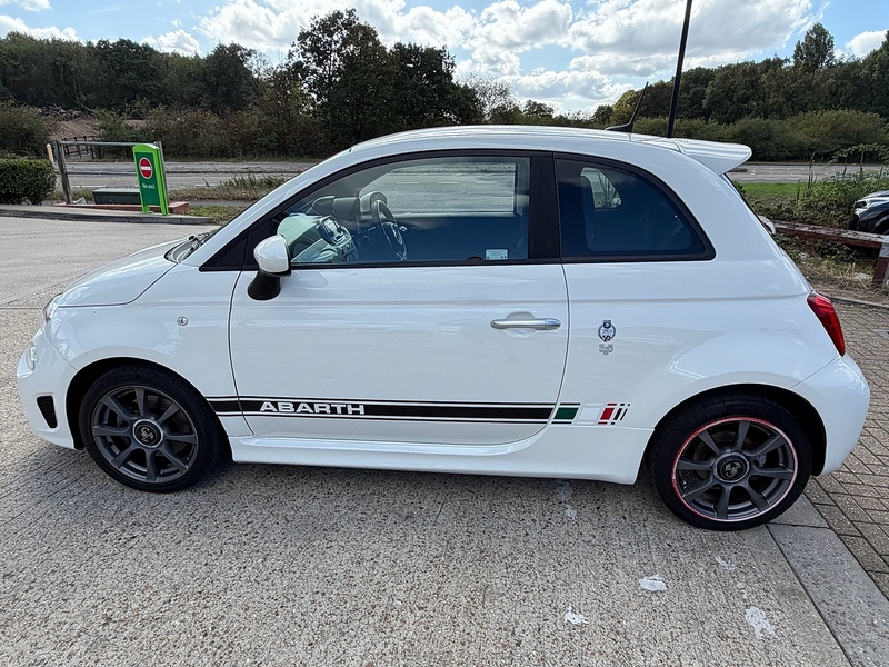 Abarth 595 1.4 T-Jet 70th Hatchback 3dr Petrol Manual Euro 6 (145 ps) - U10004476