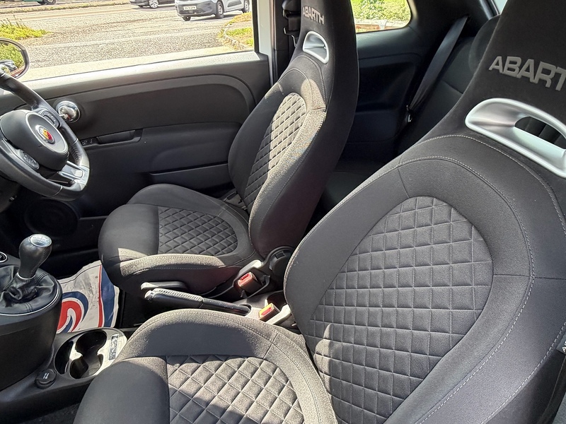 Abarth 595 1.4 T-Jet 70th Hatchback 3dr Petrol Manual Euro 6 (145 ps) - U10004476