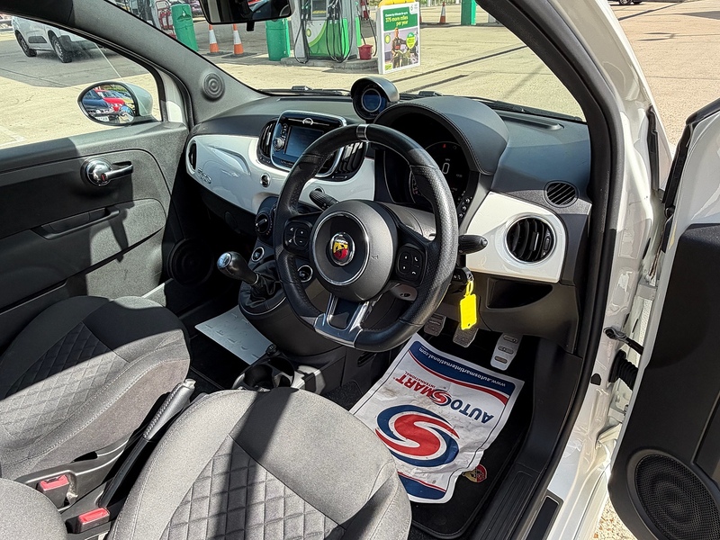 Abarth 595 1.4 T-Jet 70th Hatchback 3dr Petrol Manual Euro 6 (145 ps) - U10004476