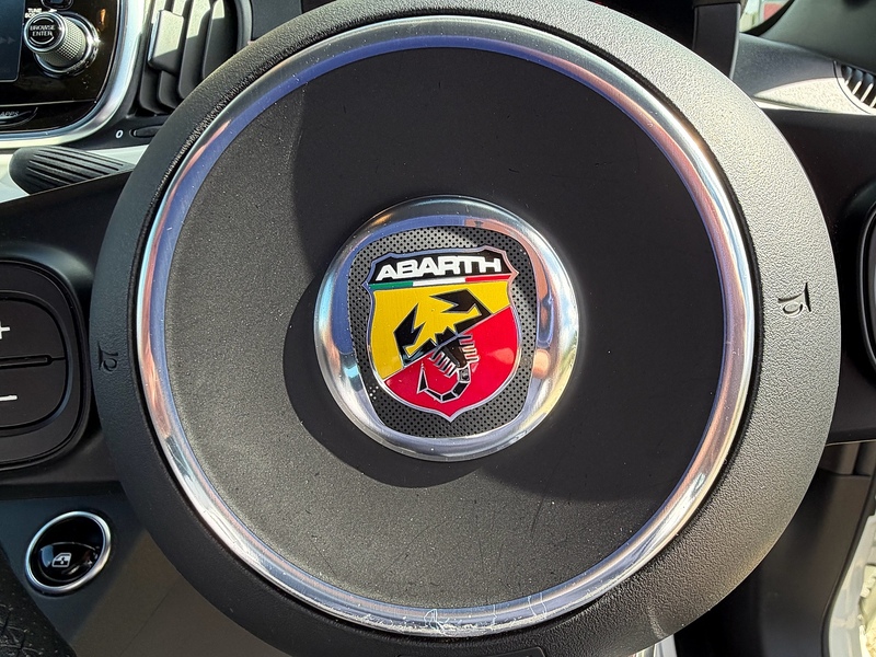 Abarth 595 1.4 T-Jet 70th Hatchback 3dr Petrol Manual Euro 6 (145 ps) - U10004476