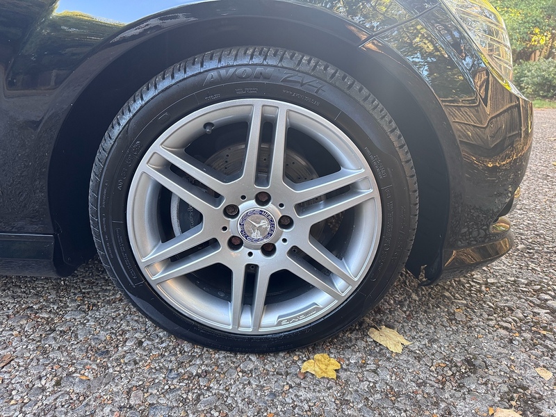Mercedes-Benz C Class 2.1 C220 CDI BlueEfficiency Sport Saloon 4dr Diesel Auto Euro 5 (170 ps) - U10004481
