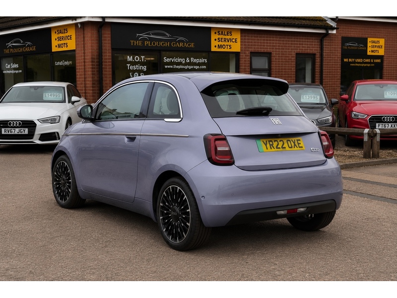 Fiat 500e 42kWh La Prima Hatchback 3dr Electric Auto (118 ps) - U10004484