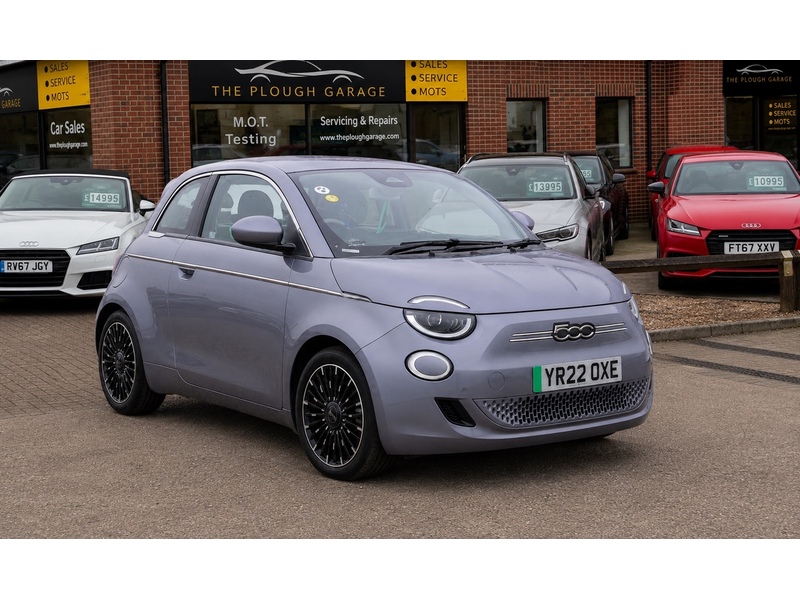Fiat 500e 42kWh La Prima Hatchback 3dr Electric Auto (118 ps) - U10004484