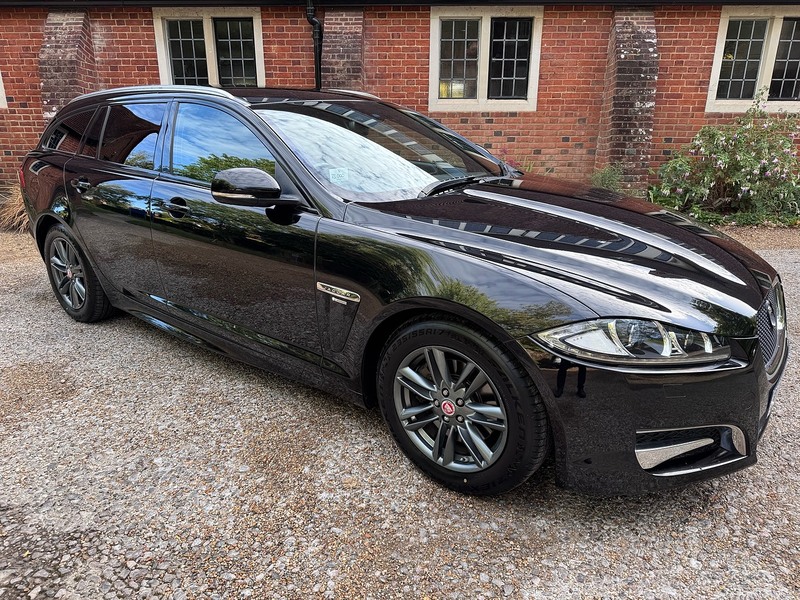 Jaguar XF 2.2d R-Sport Sportbrake Auto Euro 5 (s/s) 5dr - U10004485