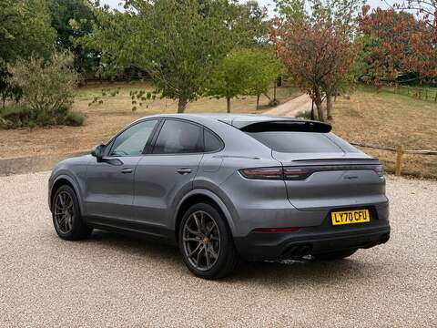 Porsche Cayenne 3.0 V6 E-Hybrid 17.9kWh Coupe 5dr Petrol Plug-in Hybrid TiptronicS 4WD Euro 6 (s/s) (3.6kW Charger) - U10004488