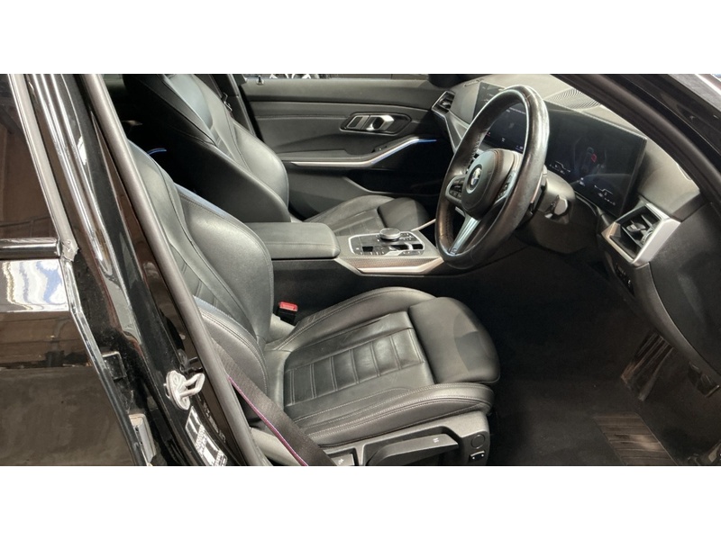 BMW 3 Series 2.0 320i M Sport Touring 5dr Petrol Auto Euro 6 (s/s) (184 ps) - U10004497