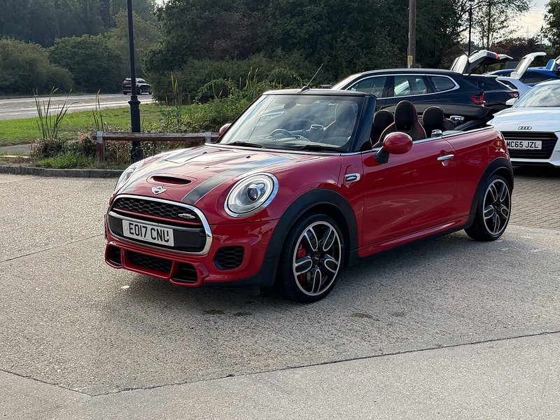 MINI Convertible 2.0 John Cooper Works Convertible 2dr Petrol Auto Euro 6 (s/s) (231 ps) - U10004498