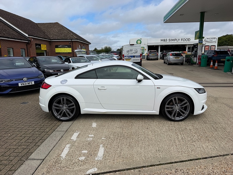 Audi TT 2.0 TFSI S line Coupe 3dr Petrol Manual Euro 6 (s/s) (230 ps) - U10004500